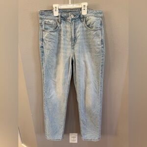 American Eagle Outfitters Light Blue Women's Straight Leg Jeans- Size 6 short